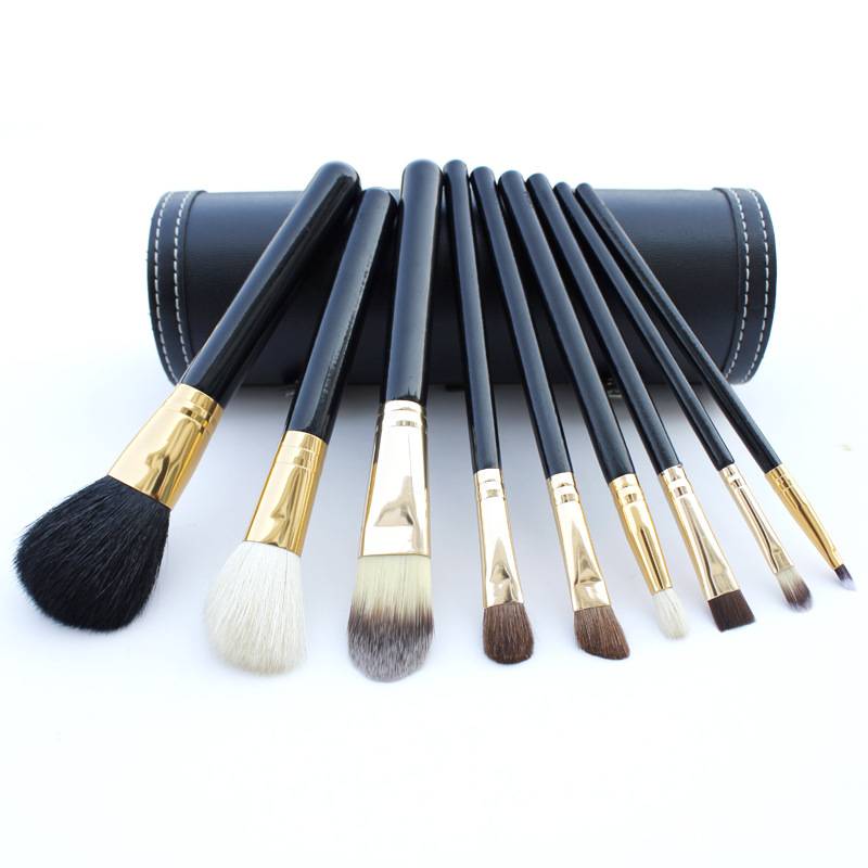 Barrel makeup brush set - photo 3 of 6