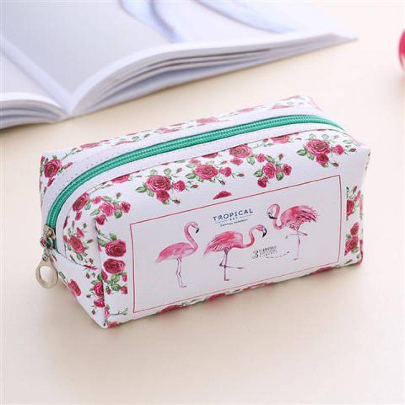 Travel cosmetic bag - photo 5 of 5