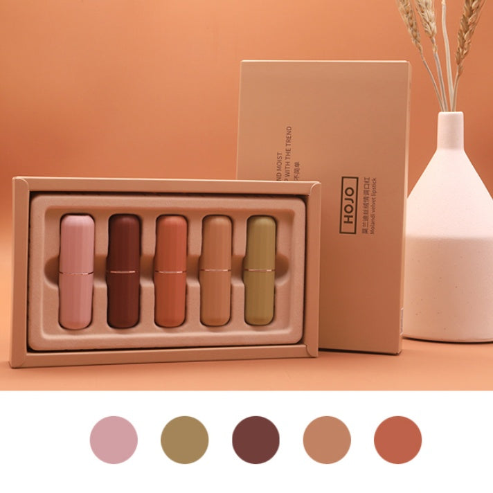 Matte Matte Lipstick Set - photo 2 of 7